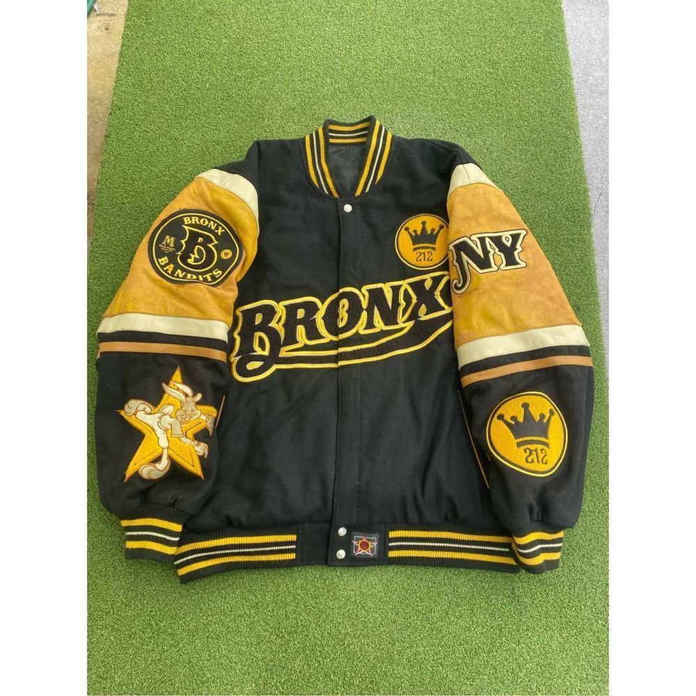 VTG 2006 Looney Tunes Bronx, NY Reverseable Leather Sleeve Mens Size 2XL